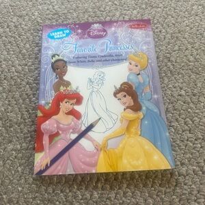 Disney Favorite Princesses Learn to Draw Book